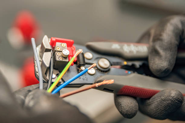 Best Emergency Electrician Near Me  in Vermillion, SD